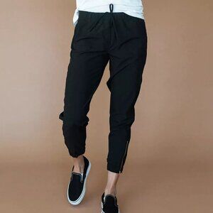 Albion Jetsetter Ankle Zip Jogger Black Women Small Petite PS Nylon Stretch Pant